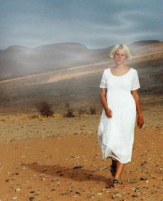 Fata Morgana oder Tina in der Wüste